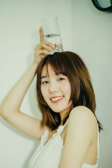 在年代文里当绿茶女王